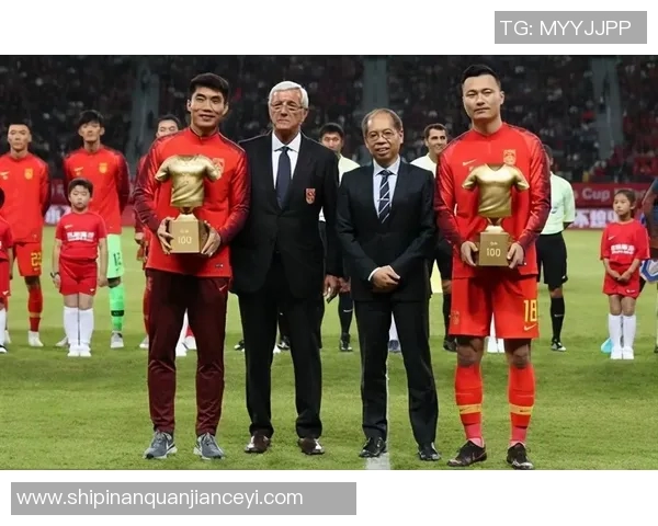 足球明星与中国的深厚情谊谁是最亲近的那位传奇人物