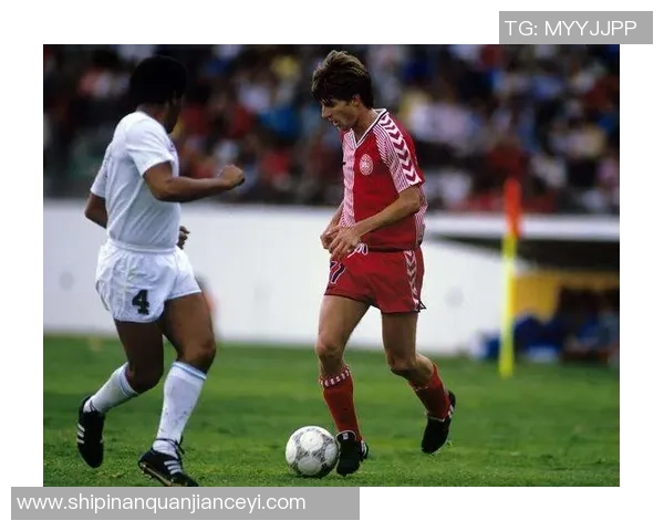 足球明星如何巧妙应对媒体关系与公众形象的塑造之道