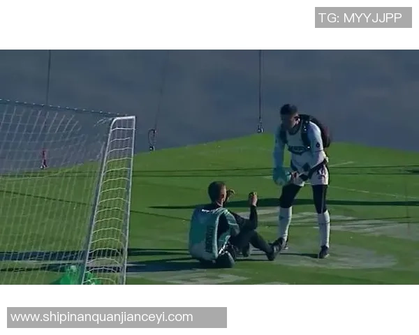 足球明星挑战极限速度100米赛跑展现惊人运动天赋与激情