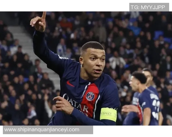 足球明星的长卷发魅力揭秘如何成为场上时尚风向标